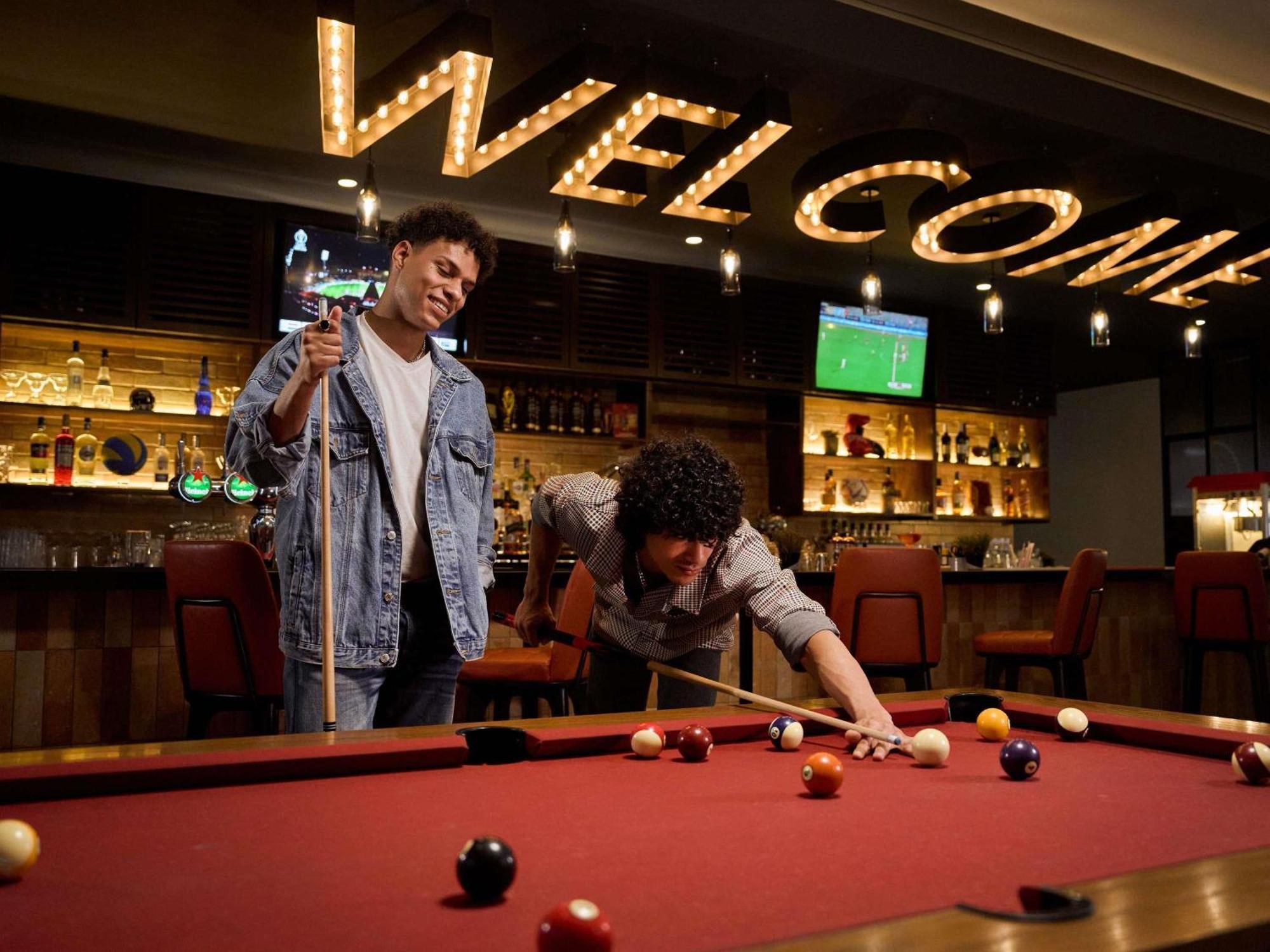 Ibis Styles Dubai Deira Hotel ภายนอก รูปภาพ